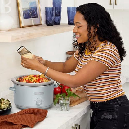 4.5 Quart Manual Slow Cooker – Macaroon Blue - Curated Catalog S4